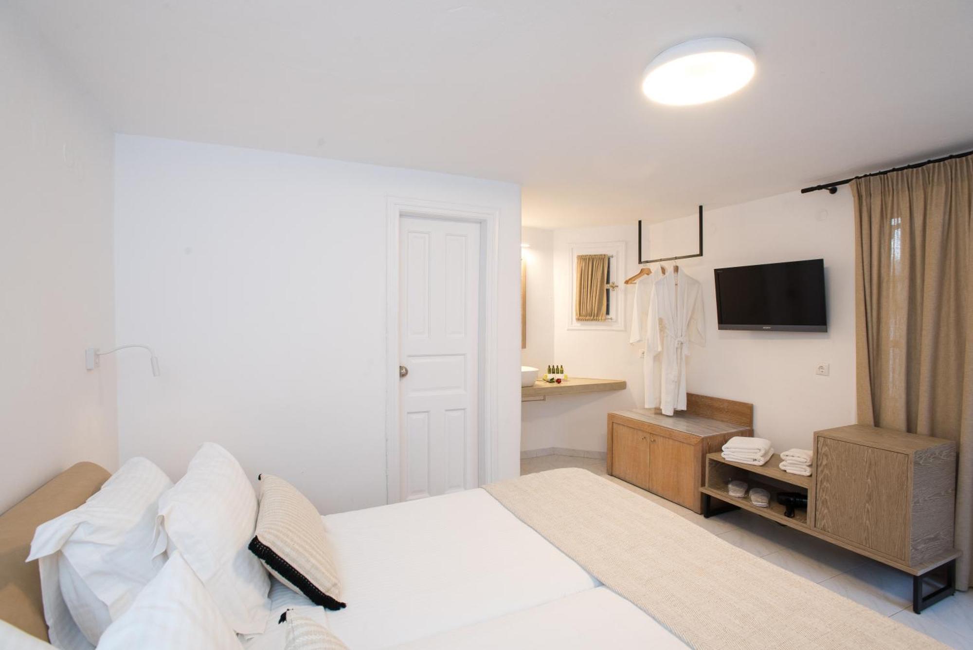 Island Mykonos Suites Mykonos Town Номер фото